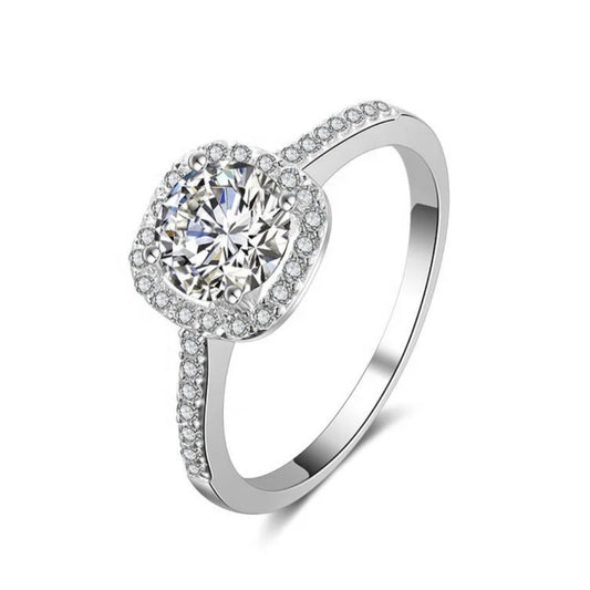 La bague Bianca, en acier inoxydable plaqué or blanc 18 carats